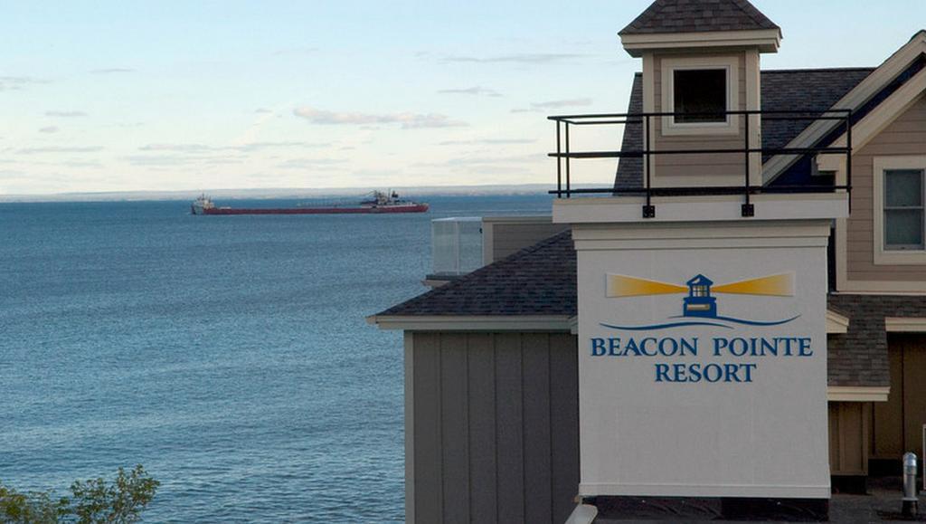 Beacon Pointe On Lake Superior Hotel Duluth Exterior foto