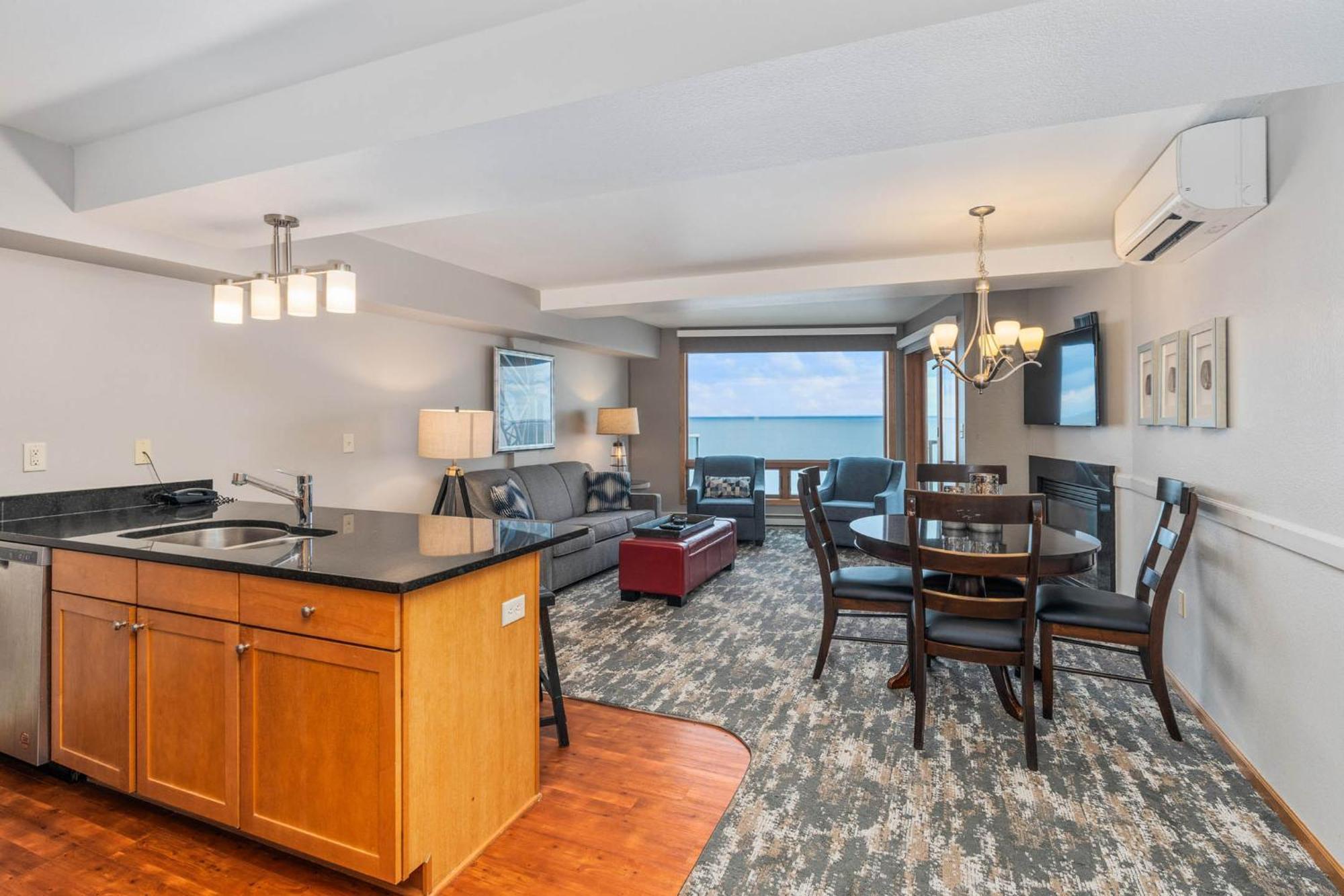 Beacon Pointe On Lake Superior Duluth Exterior foto