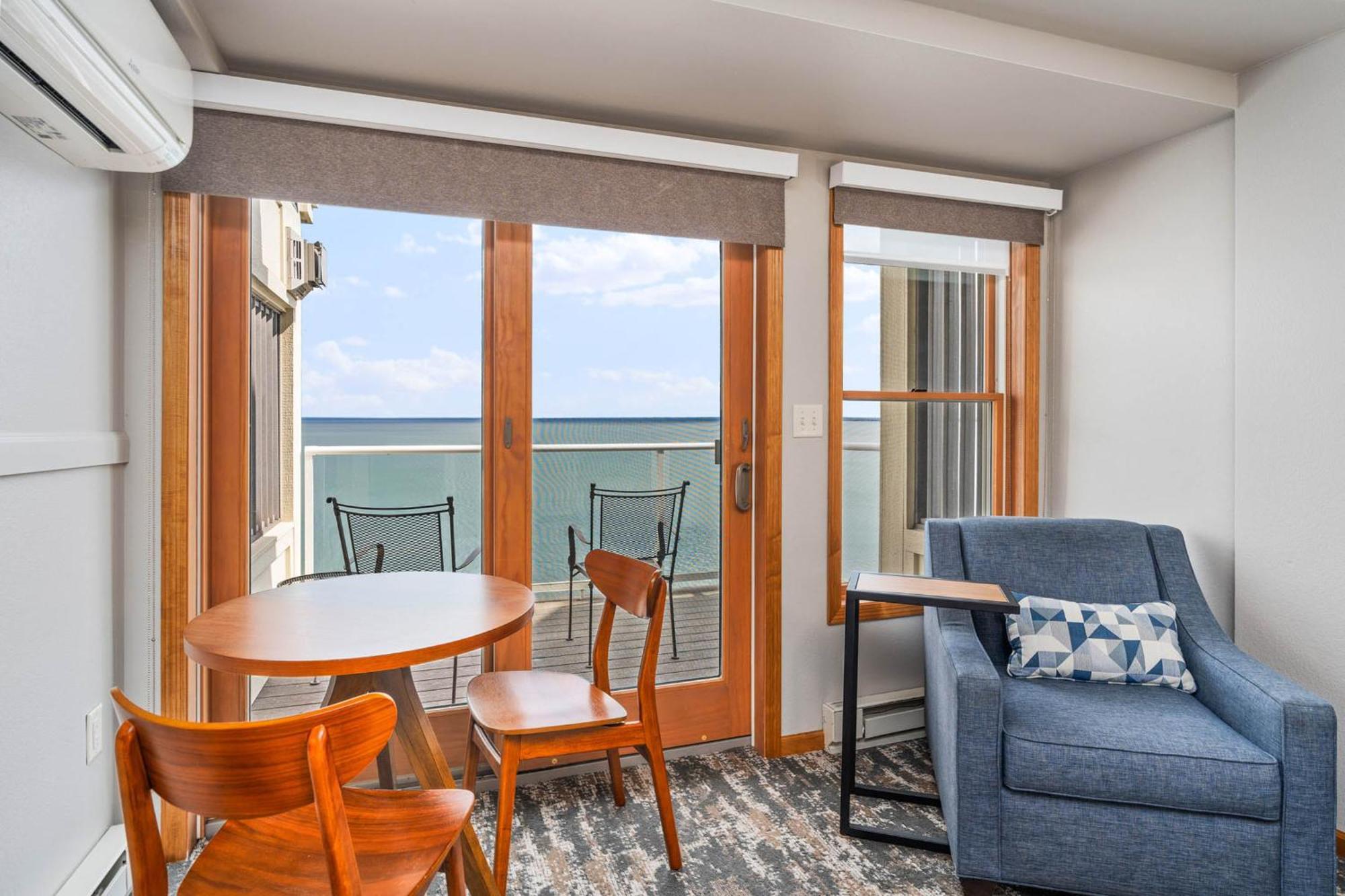 Beacon Pointe On Lake Superior Duluth Exterior foto
