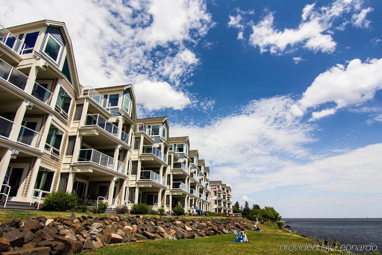 Beacon Pointe On Lake Superior Hotel Duluth Exterior foto